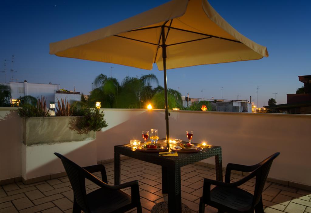 B&B L'Antica Rimessa Лече Екстериор снимка
