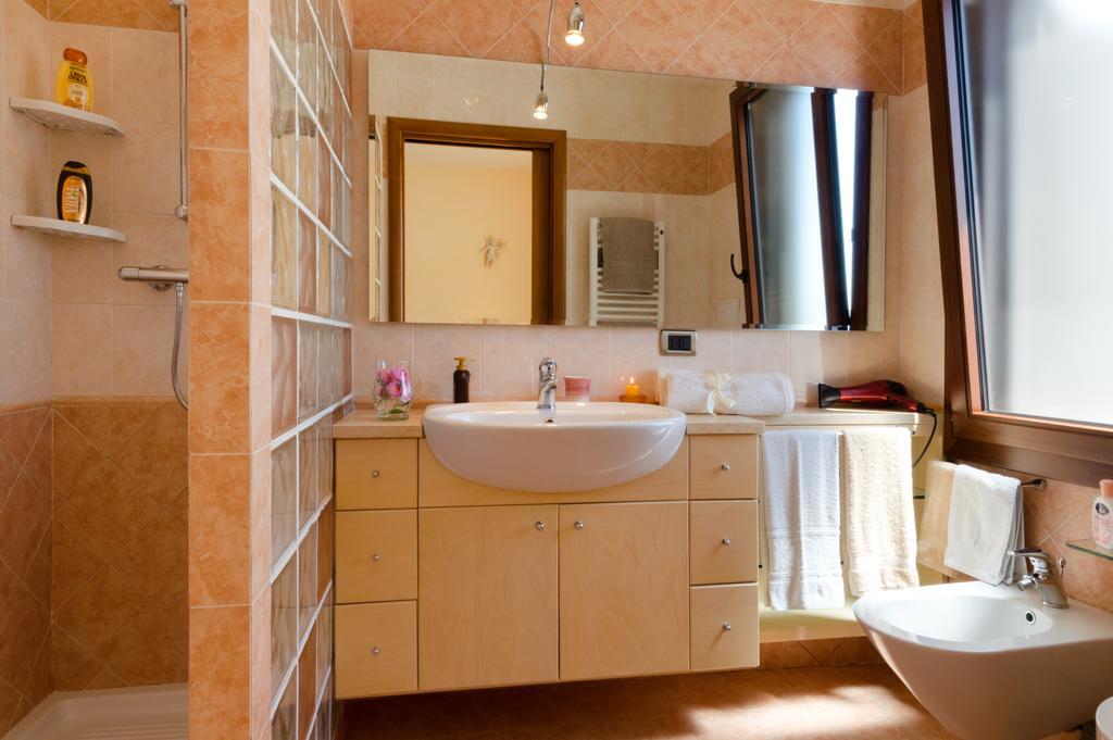 B&B L'Antica Rimessa Лече Екстериор снимка